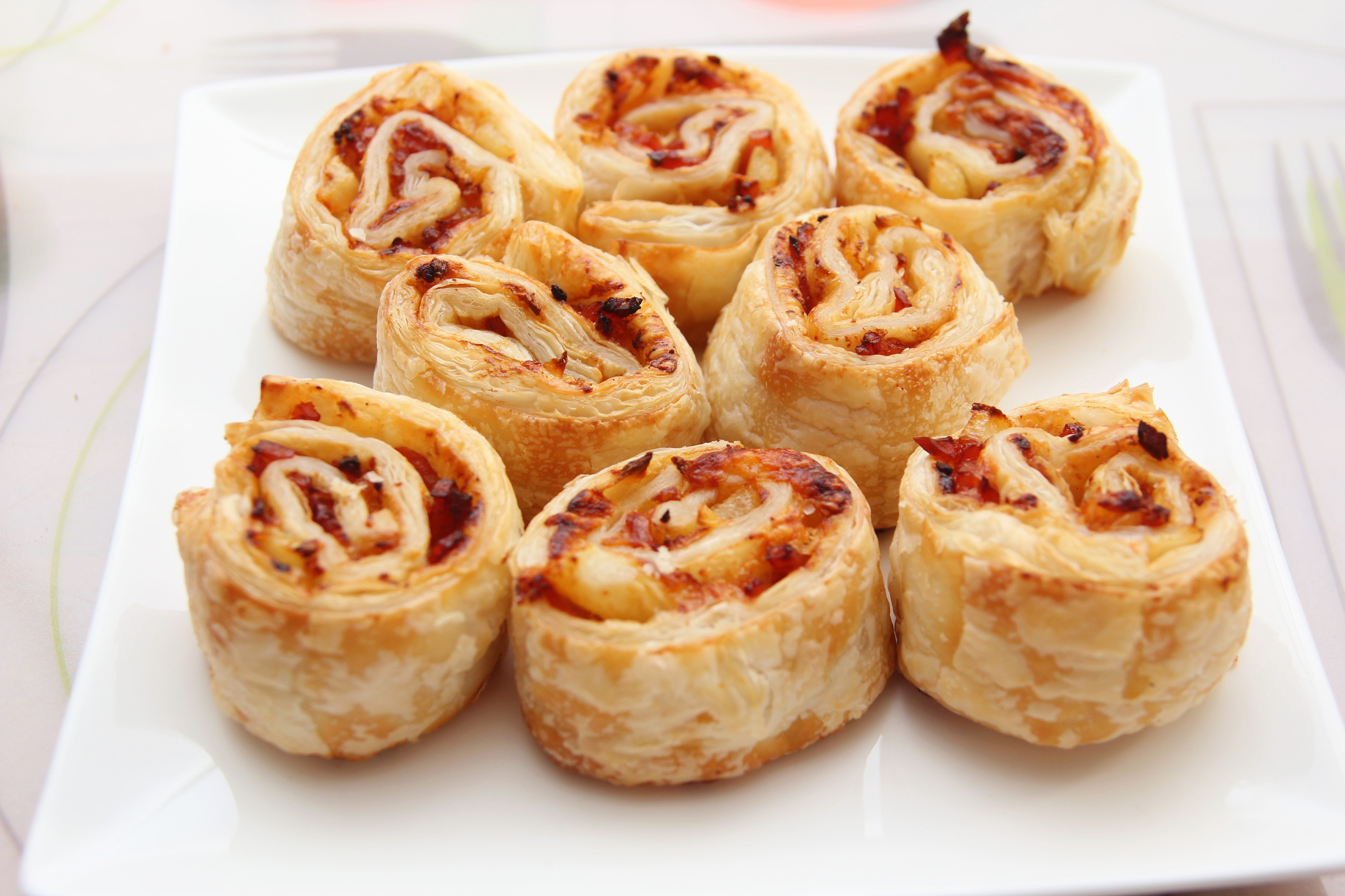 Air-Fried Ham and Brie Puff Pastry from Buddig