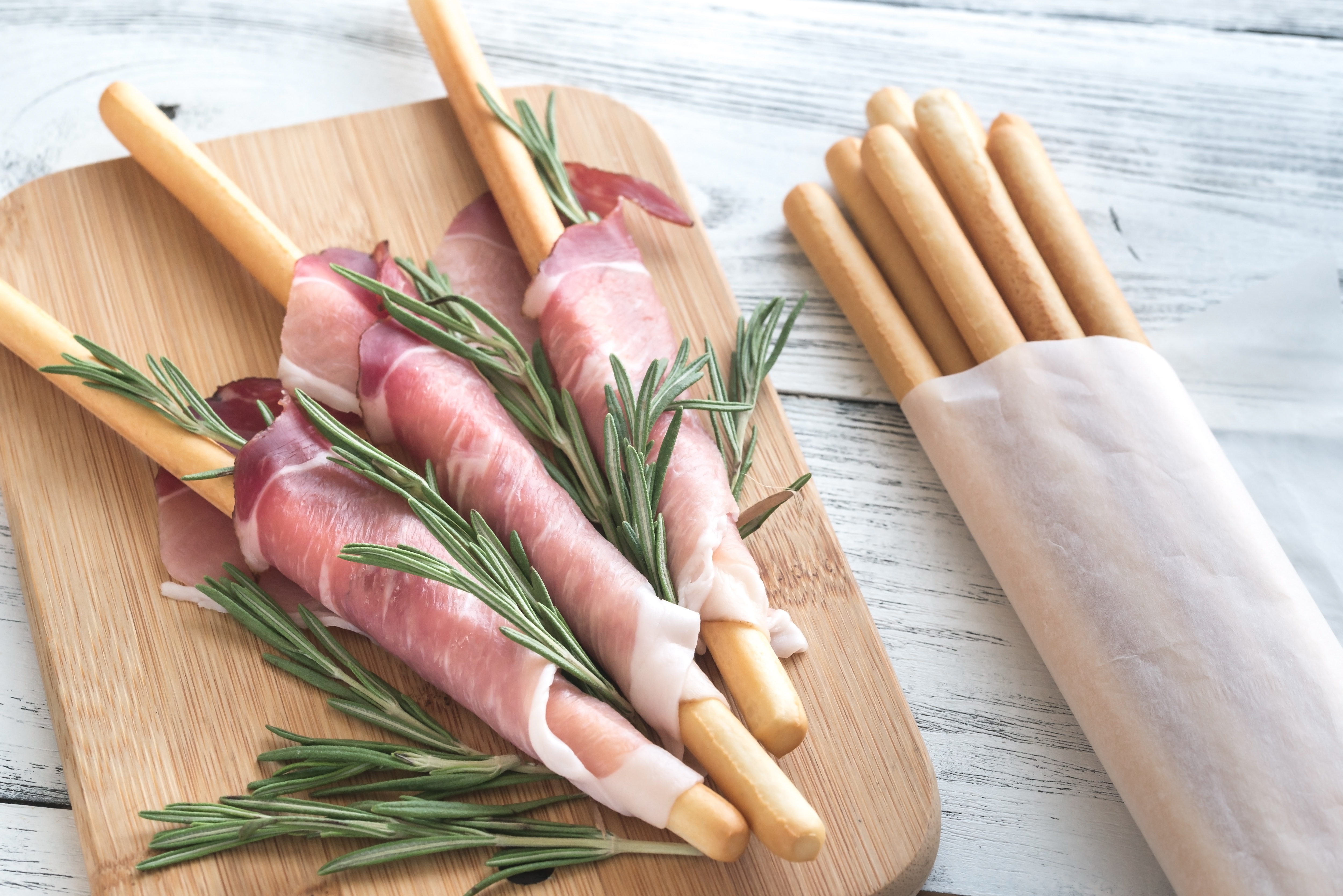 ham-wrapped breadsticks